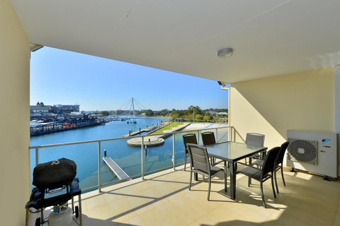 Dolphin Quay Apartments - Kempsey Accommodation 5
