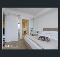 Frankly Francis - Exquisite Executive Apartment - Kempsey Accommodation