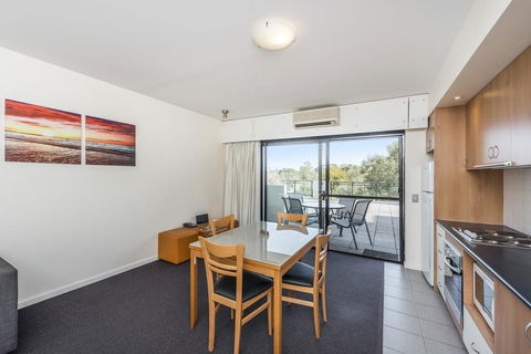 Ascot Quays Apartment 102 - Kempsey Accommodation 22