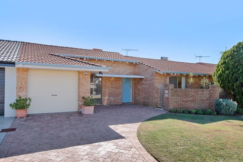 Applecross Village Residence - Kempsey Accommodation 30