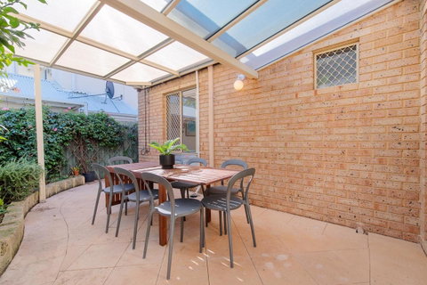 Applecross Village Residence - Kempsey Accommodation 26
