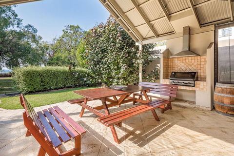Geographe Cove Resort - Kempsey Accommodation 3