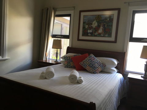 Rowley House - Kempsey Accommodation 15