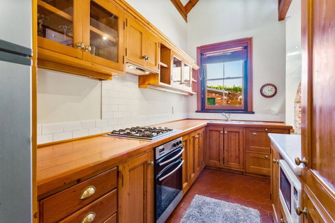 100 On South Callan Apartments - Kempsey Accommodation 4
