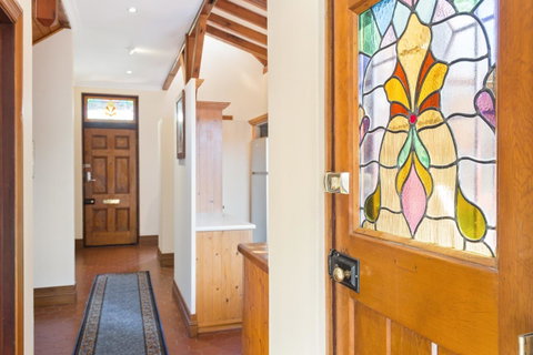 100 On South Callan Apartments - Kempsey Accommodation 5
