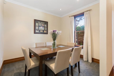 100 On South Callan Apartments - Kempsey Accommodation 10