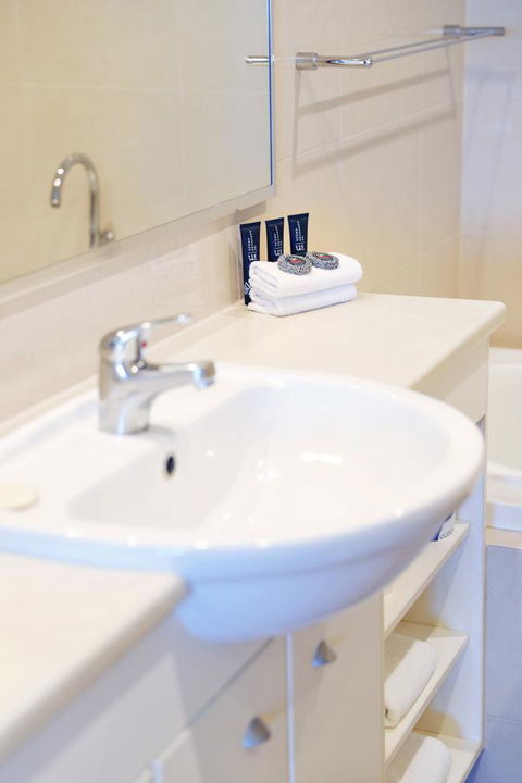 Bunbury Hotel Koombana Bay - Kempsey Accommodation 9