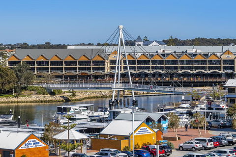 A 406 FANTASTIC OCEAN BEACH And MARINA VIEW APT - MANDURAH - Kempsey Accommodation 23