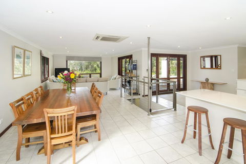 Seahaven - Kempsey Accommodation 4