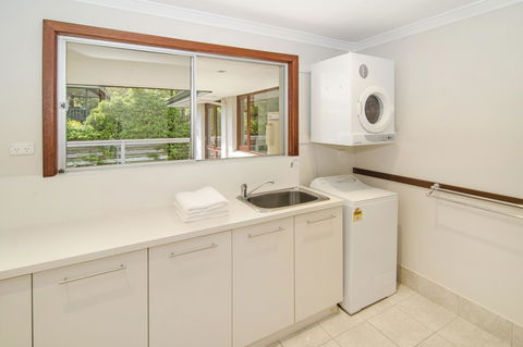Seahaven - Kempsey Accommodation 16