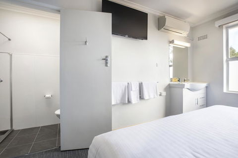 Nightcap At Carlyle Hotel - Kempsey Accommodation 2