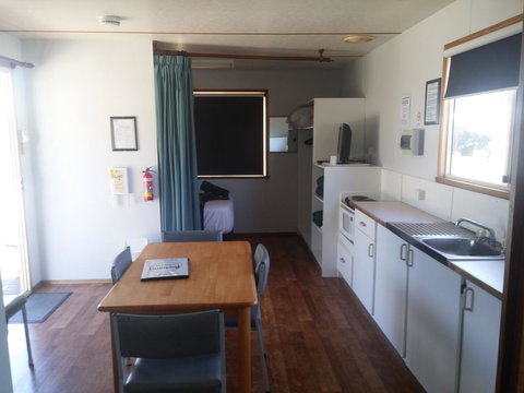 Bicheno Cabin Park - Kempsey Accommodation 31