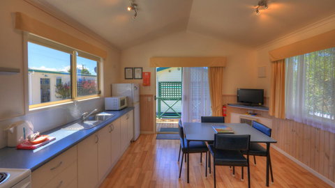 Bicheno Cabin Park - Kempsey Accommodation 17