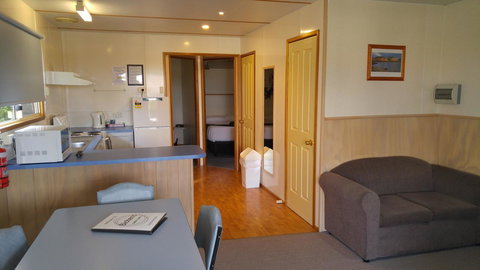 Bicheno Cabin Park - Kempsey Accommodation 2