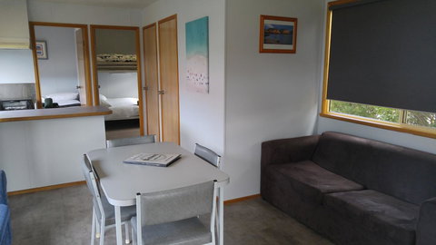 Bicheno Cabin Park - Kempsey Accommodation 24