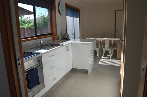 Modern 2 Bedroom Appartment - Kempsey Accommodation 3