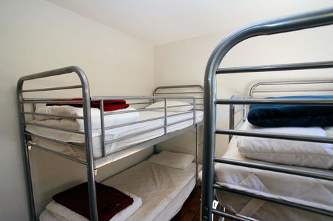 Bridport Holiday Rental - Kempsey Accommodation 12