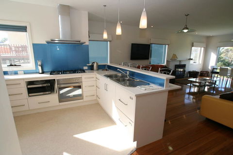 Bridport Holiday Rental - Kempsey Accommodation 8