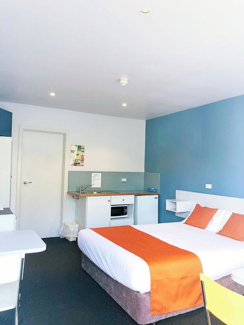 Waterfront Lodge Motel - Kempsey Accommodation 11