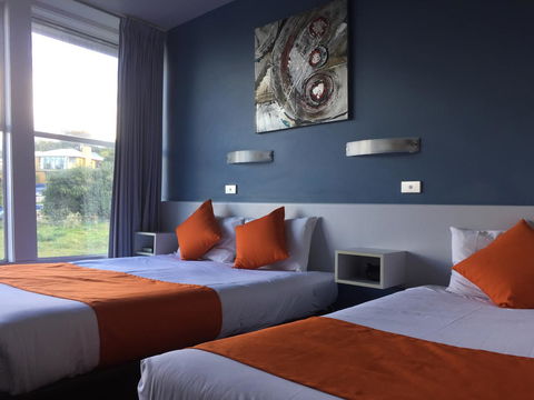 Waterfront Lodge Motel - Kempsey Accommodation 1