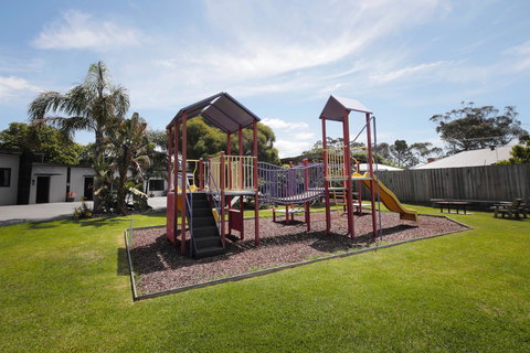 Georges Bay Apartments - Kempsey Accommodation 41