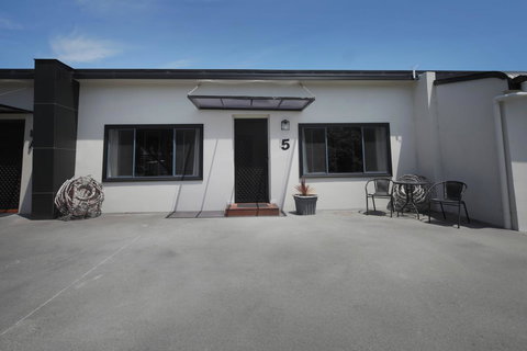 Georges Bay Apartments - Kempsey Accommodation 31