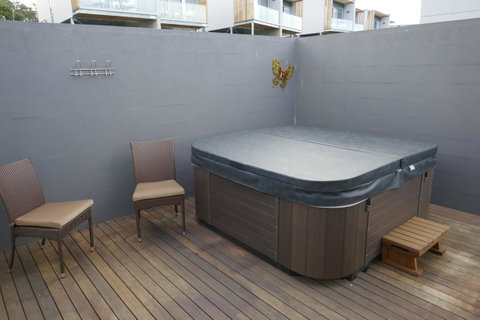 Rosevears Riverview Hotel - Kempsey Accommodation 2