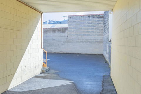 4 Bedroom House - Hobart CBD - Free Parking - Free WIFI - Kempsey Accommodation 26