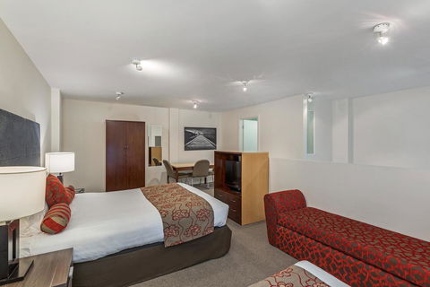 Mantra One Sandy Bay Road - Kempsey Accommodation 14