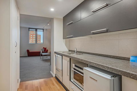 Mantra One Sandy Bay Road - Kempsey Accommodation 20