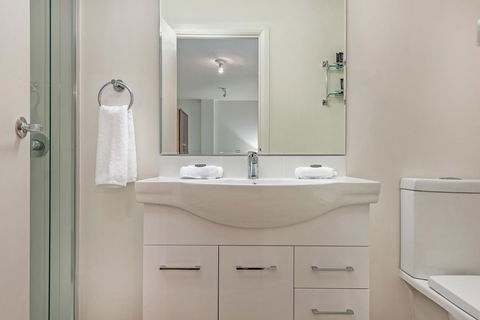 Mantra One Sandy Bay Road - Kempsey Accommodation 15
