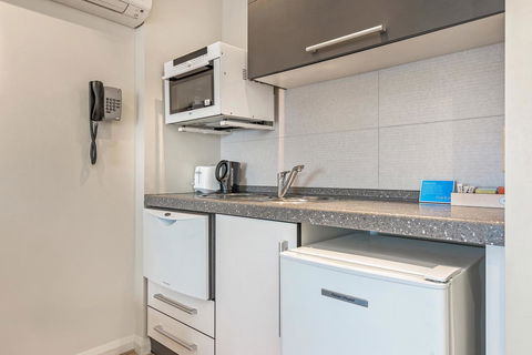 Mantra One Sandy Bay Road - Kempsey Accommodation 32