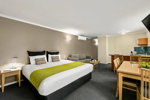 Hobart Waterfront Apartments - Kempsey Accommodation 2