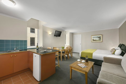 Hobart Waterfront Apartments - Kempsey Accommodation 1