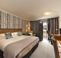 The Waterfront Wynyard - Kempsey Accommodation