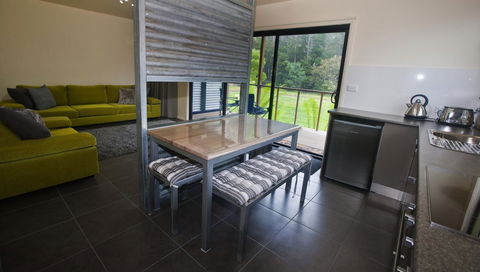 Tyenna River Cottages - Kempsey Accommodation 18