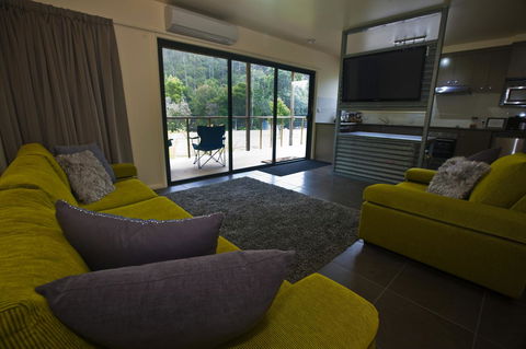 Tyenna River Cottages - Kempsey Accommodation 16