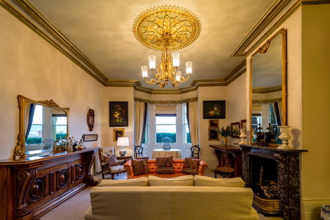 The Corinda Collection - Kempsey Accommodation 14