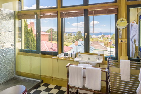 The Corinda Collection - Kempsey Accommodation 36