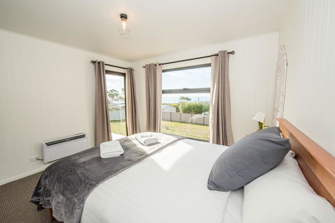 Beach House XIV - Kempsey Accommodation 9