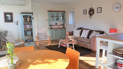 Driftwood-Cottage - Kempsey Accommodation 3