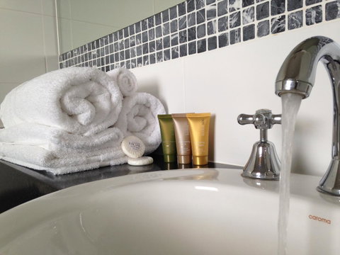 Auldington Hotel - Kempsey Accommodation 14