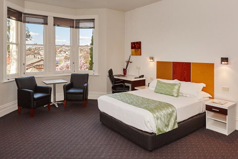 Auldington Hotel - Kempsey Accommodation 3