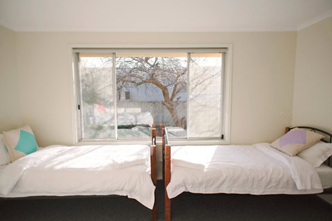 The Holiday Home People - Kempsey Accommodation 17