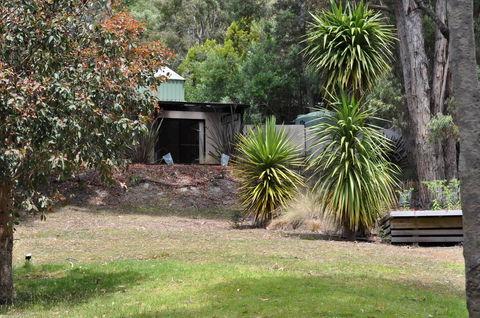 Oyster Cove Chalet - Kempsey Accommodation 21
