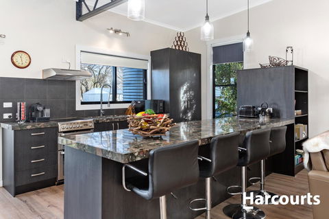 The WeareHouse In Deloraine - Kempsey Accommodation 17