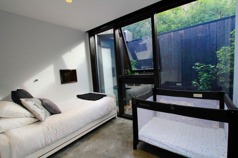 Old Bishop\'s Quarters Heritage, Modern & Unique Accommodation - Kempsey Accommodation 1