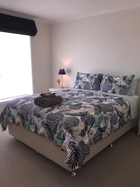 Swansea Beach House Oceanfront - Kempsey Accommodation 14