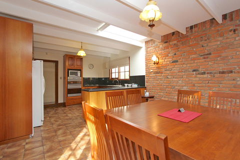 Grosvenor Court Apartments - Kempsey Accommodation 11