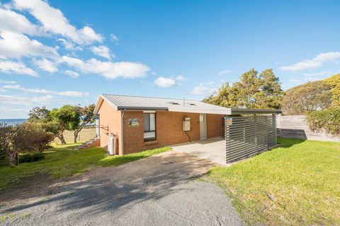 Beach Break Bicheno - Kempsey Accommodation 1